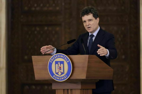 Выбор сделан: как Евросоюз расчищает дорогу своим ставленникам Выбор сделан: как Евросоюз расчищает дорогу своим ставленникам