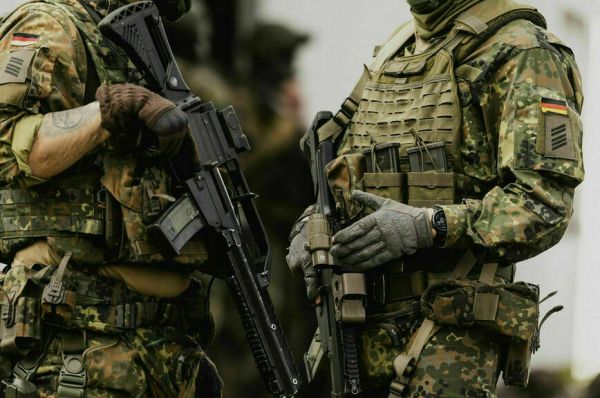 Александр Рар: Германия всерьез готовится к войне с Россией Александр Рар: Германия всерьез готовится к войне с Россией