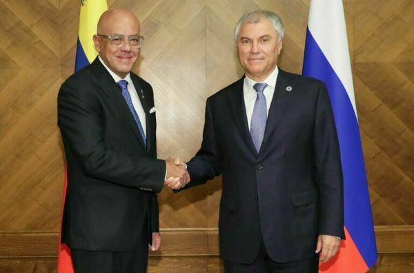 Володин поздравил с днем рождения главу парламента Венесуэлы Володин поздравил с днем рождения главу парламента Венесуэлы