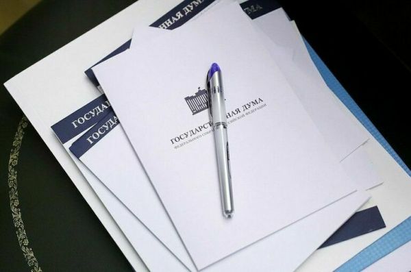 Комитет Госдумы поддержал законопроект о крестах на гербе России Комитет Госдумы поддержал законопроект о крестах на гербе России