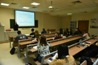 Володин проводит опрос о навязывании платных услуг в школах