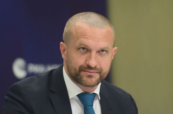 Африка говорит Парижу не «мерси», а «адье»! Африка говорит Парижу не «мерси», а «адье»!