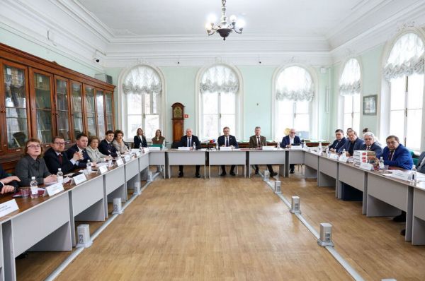 От вече до Земских соборов: в Москве стартовали &laquo;Сенатские чтения&raquo;