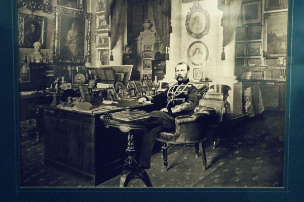 В честь чего 170 лет назад стреляли в Париже и Петербурге В честь чего 170 лет назад стреляли в Париже и Петербурге