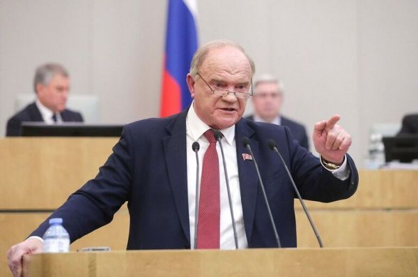 Зюганов назвал судьбу Ирана &laquo;предупреждением для всех&raquo;