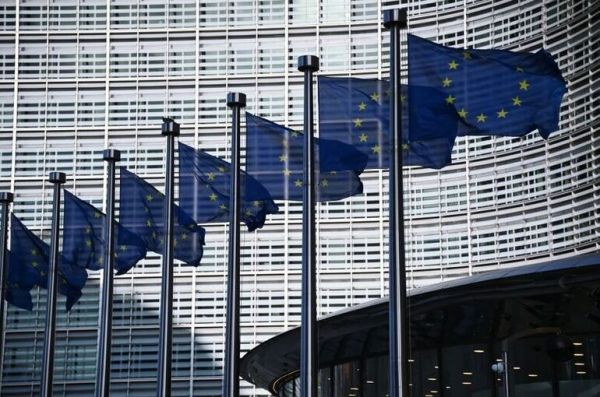 Евросоюз выделил 90 миллиардов евро на войну с Россией Евросоюз выделил 90 миллиардов евро на войну с Россией