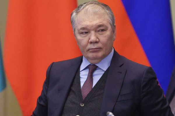 Пашинян в &laquo;угаре&raquo;: после заявлений премьера Армении ее могут попросить на выход из ЕАЭС