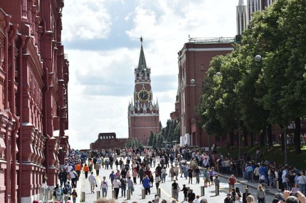 В Кремле опубликовали список иностранных гостей на параде Победы В Кремле опубликовали список иностранных гостей на параде Победы