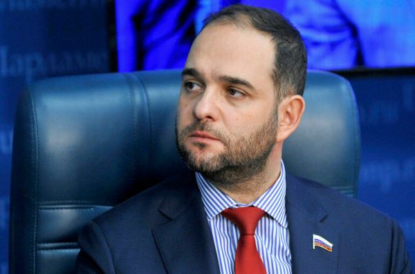 Мажуга: Использование телефонов планируют ограничить только в школах Мажуга: Использование телефонов планируют ограничить только в школах